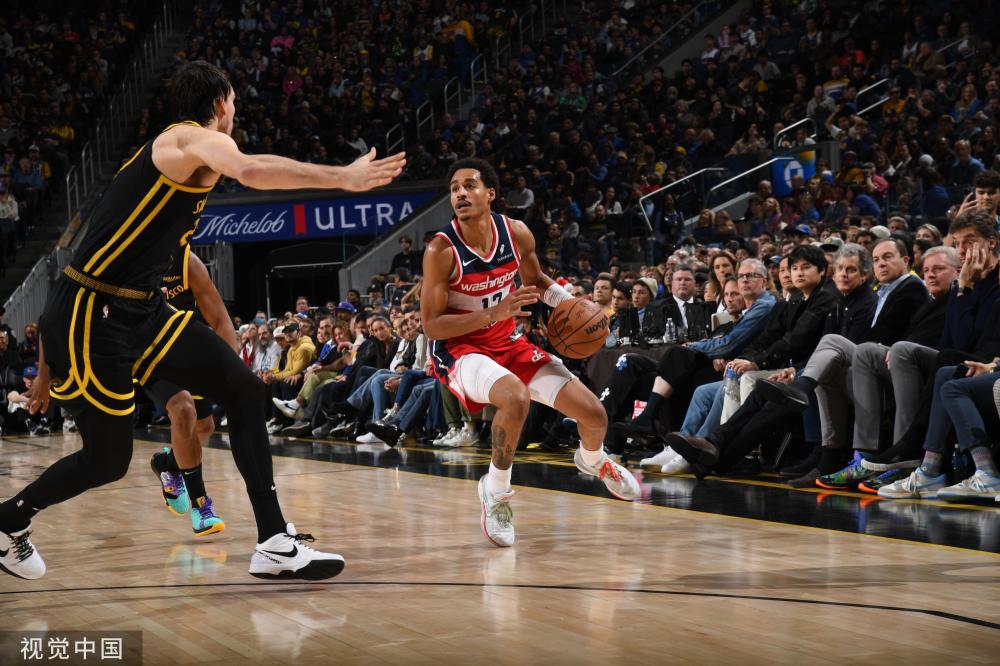 他为球队攻 他为球队攻